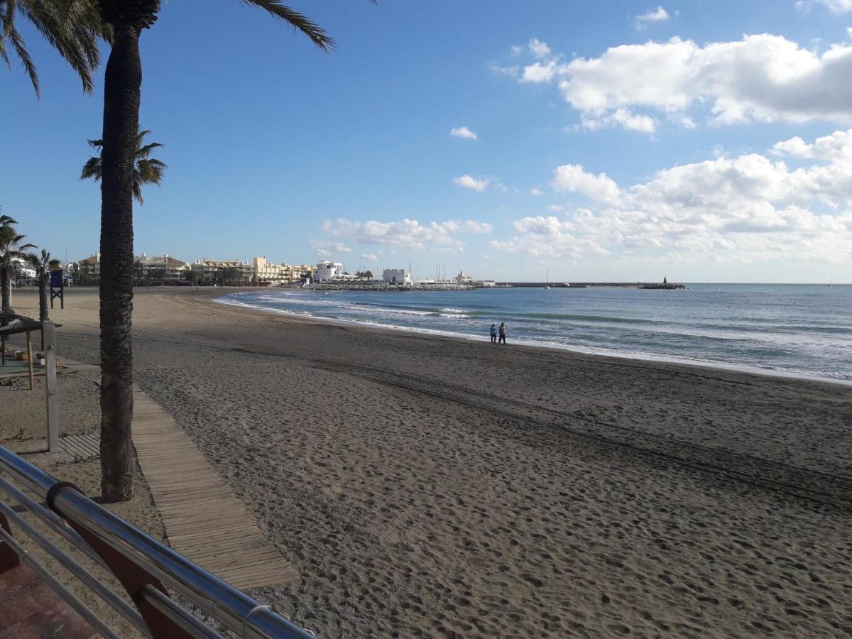 Malaga Downtown And Beach Apartment Ngoại thất bức ảnh